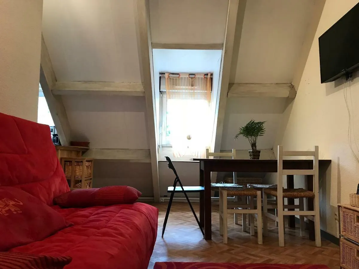 Au Pied Du Telecabine, T2 Parking Et Casier A Ski Cauterets France